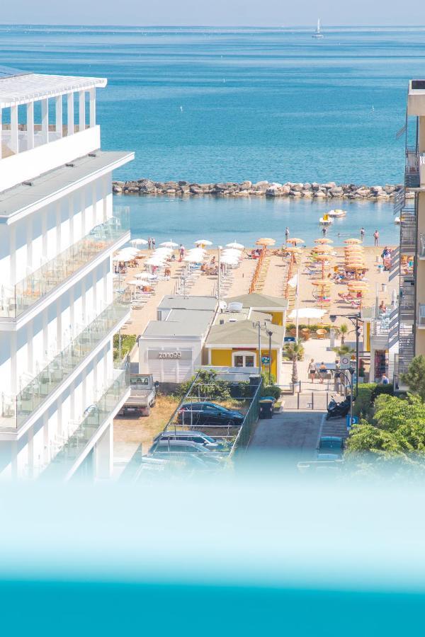 Hotel Elite Cattolica Eksteriør billede