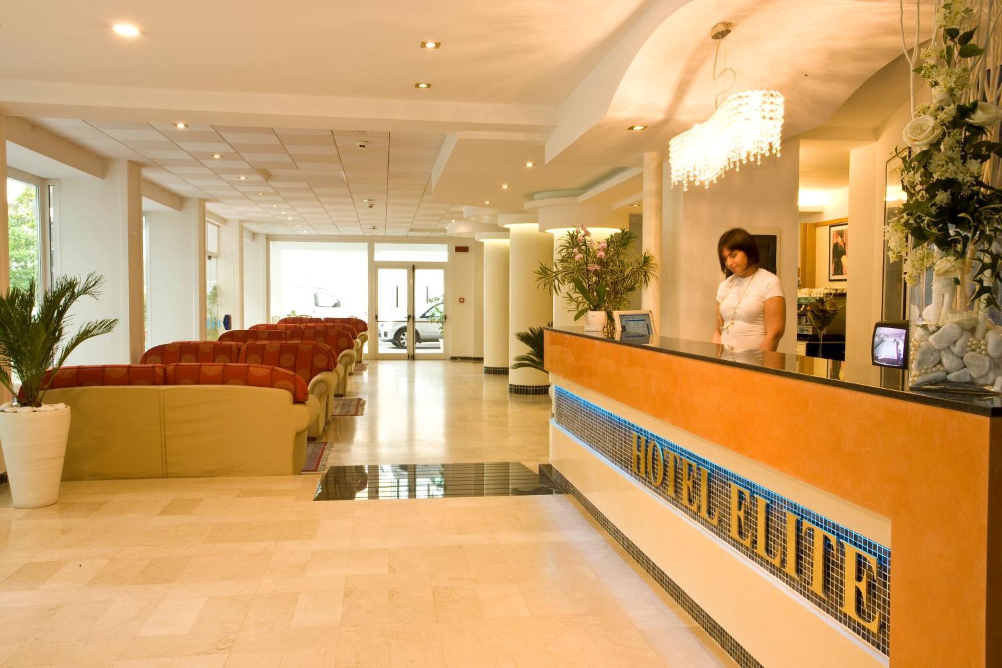 Hotel Elite Cattolica Eksteriør billede