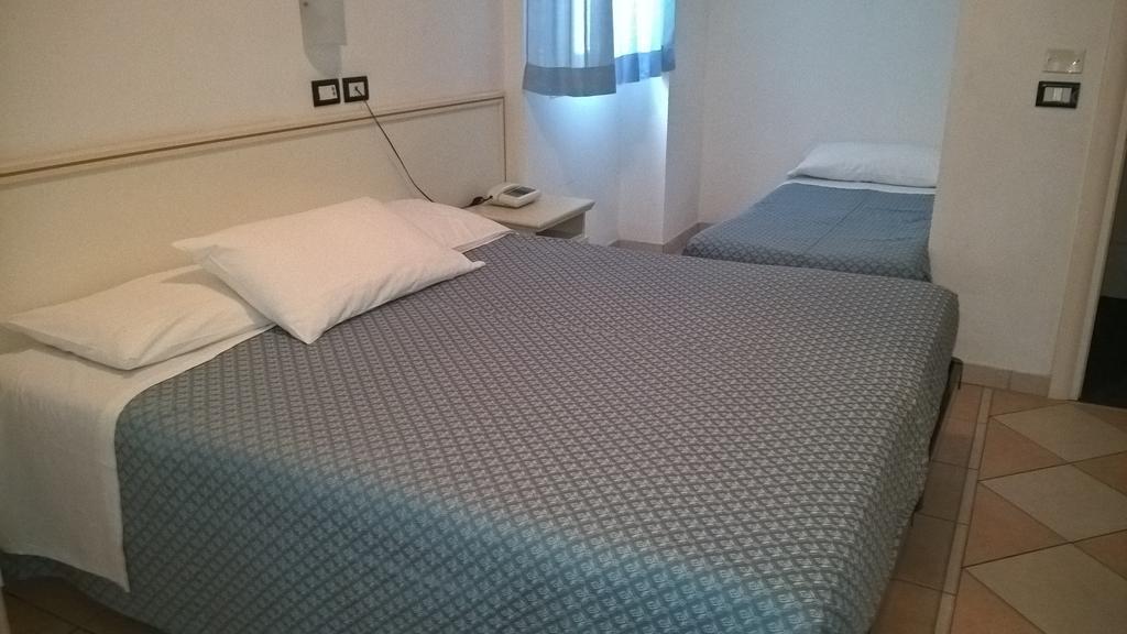 Hotel Elite Cattolica Eksteriør billede